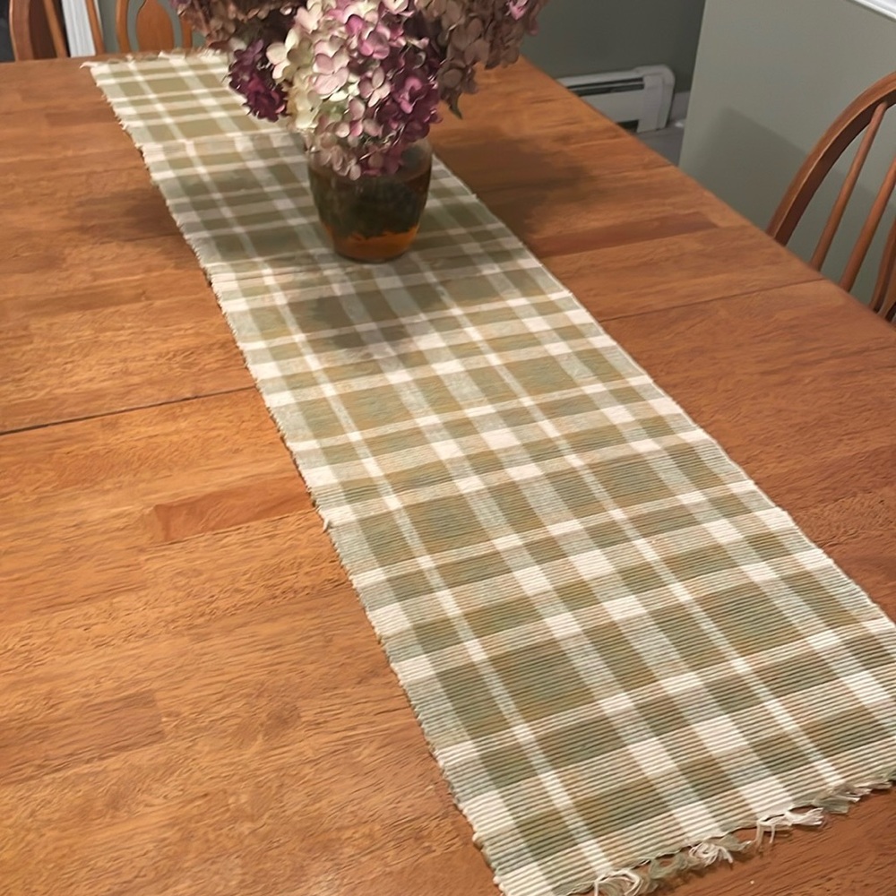 Park Designs table runner